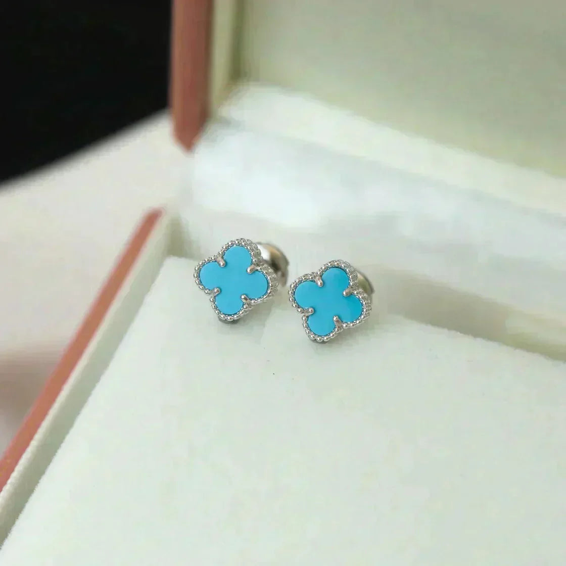 [Royal&Vicky]CLOVER MINI 9.5MM ONYX STUD EARRINGS SILVER