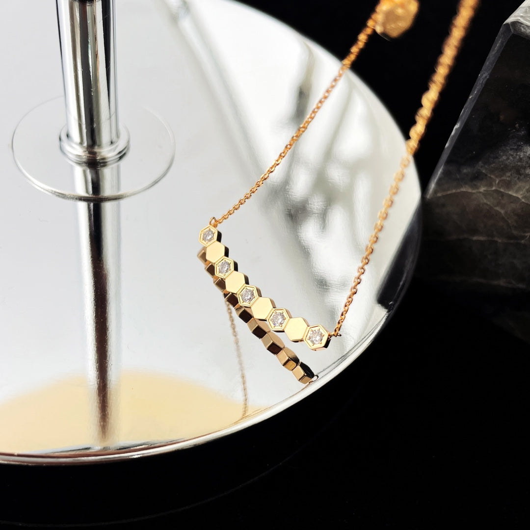 [Royal&Vicky]BEE MY LOVE DIAMOND NECKLACE