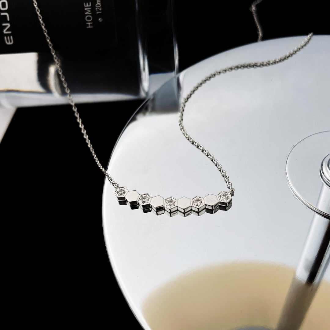 [Royal&Vicky]BEE MY LOVE DIAMOND NECKLACE