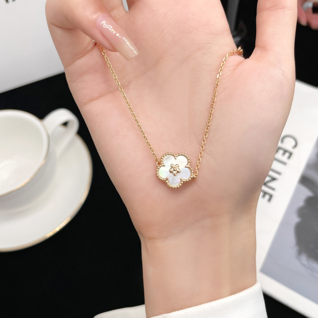 [Royal&Vicky]LUCKY SPRING ROSE GOLD MOP BRACELET
