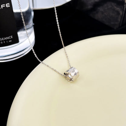 [Royal&Vicky]BEE MINI PEDANT DIAMOND NECKLACE