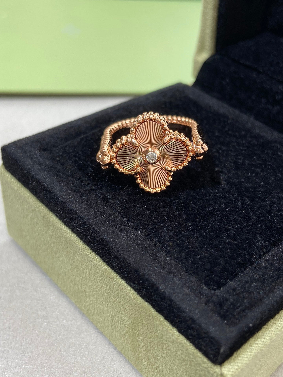 [Royal&Vicky]CLOVER RIVERSIBLE ROSE GOLD RING