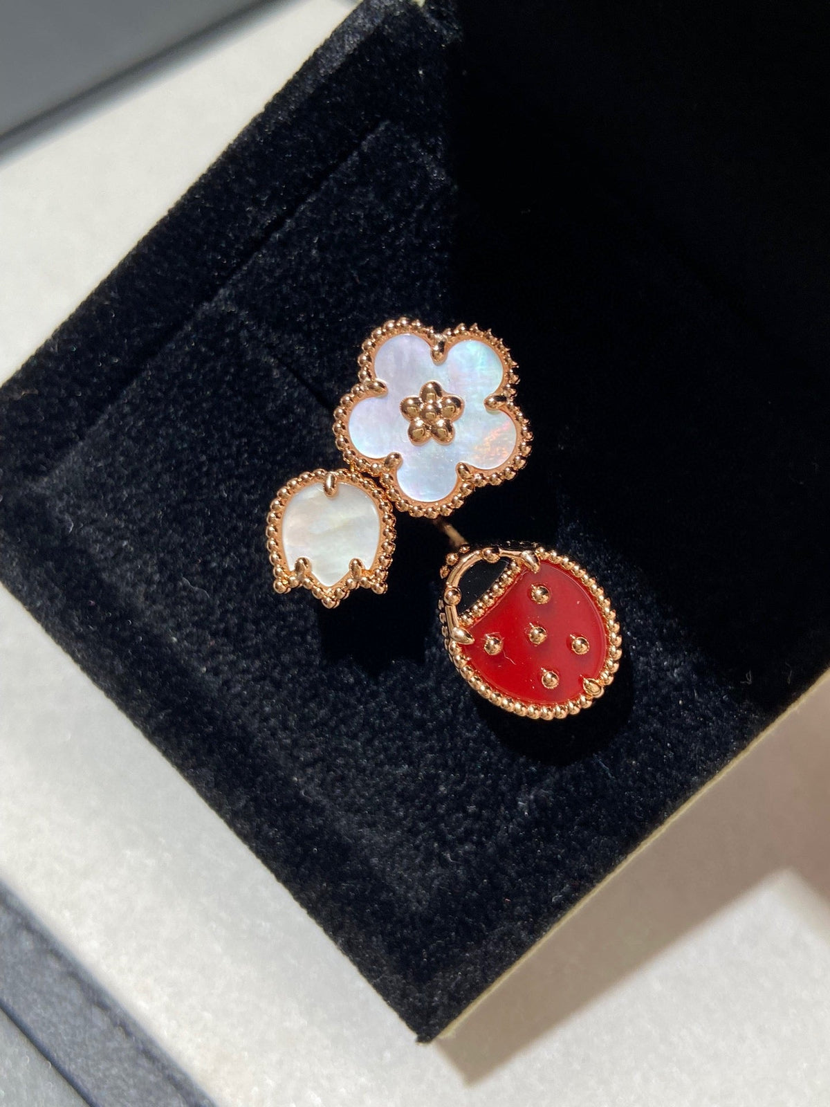 [Royal&Vicky]LUCKY 3 MOTIF ROSE GOLD RING