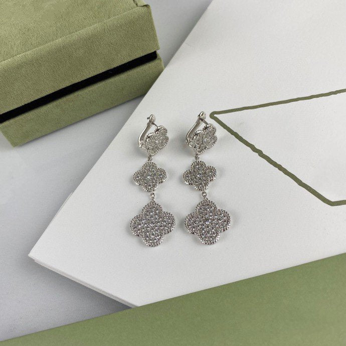 [Royal&Vicky]CLOVER 3 MOTIF DIAMOND SILVER DROP EARRINGS