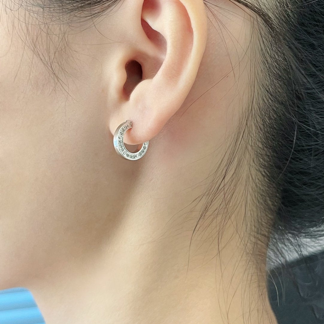 [Royal&Vicky]LOVE DIAMOND EARRINGS