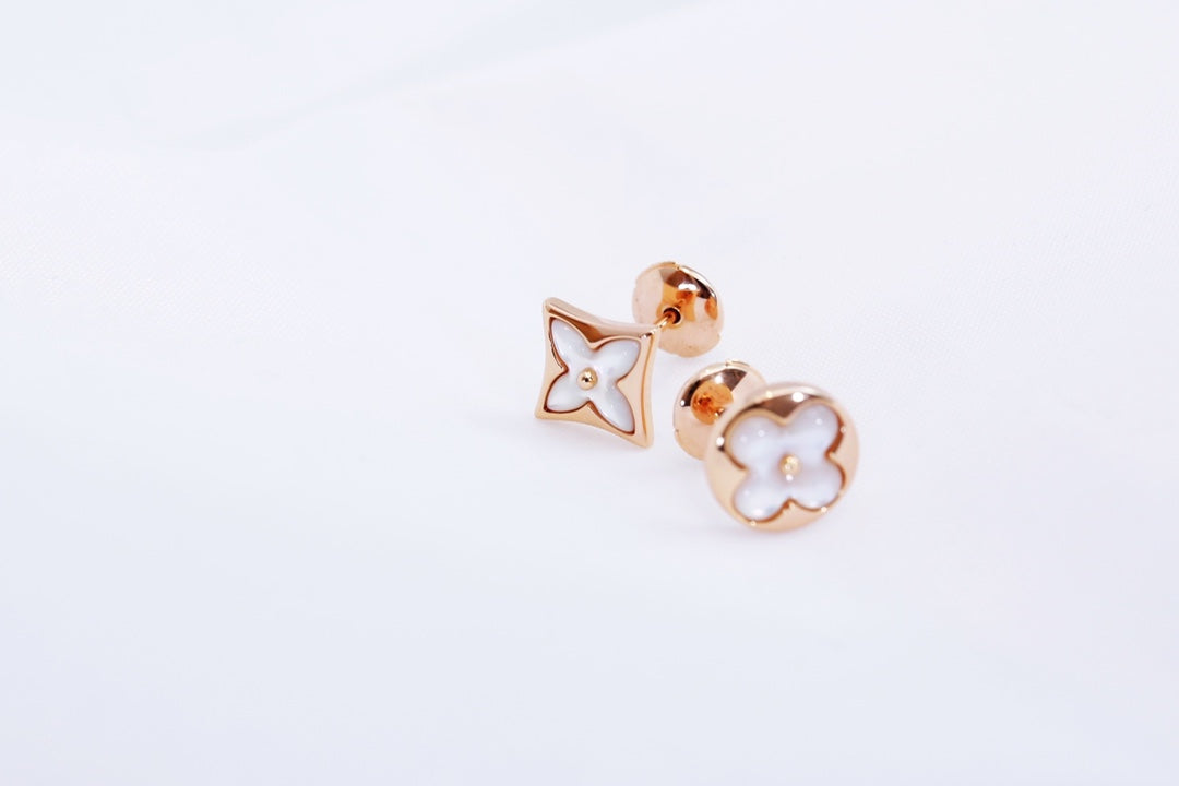 [Royal&Vicky]STAR AND SUN PINK GOLD MOP STUD EARRINGS