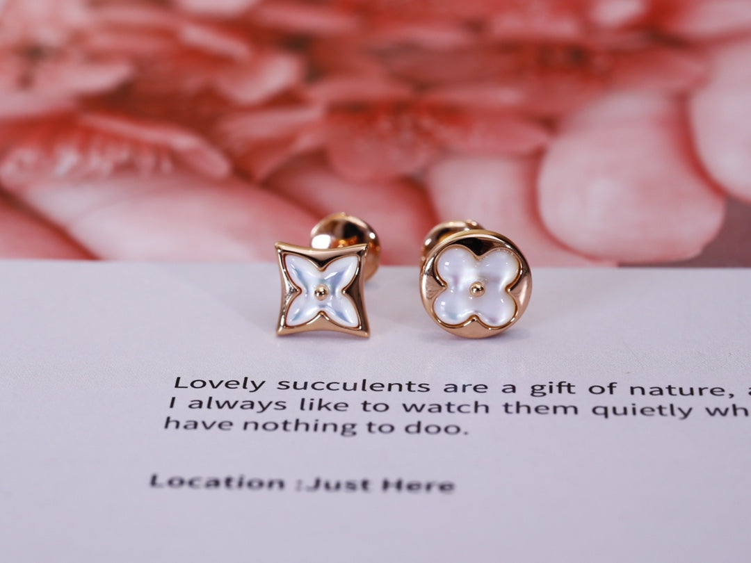 [Royal&Vicky]STAR AND SUN PINK GOLD MOP STUD EARRINGS