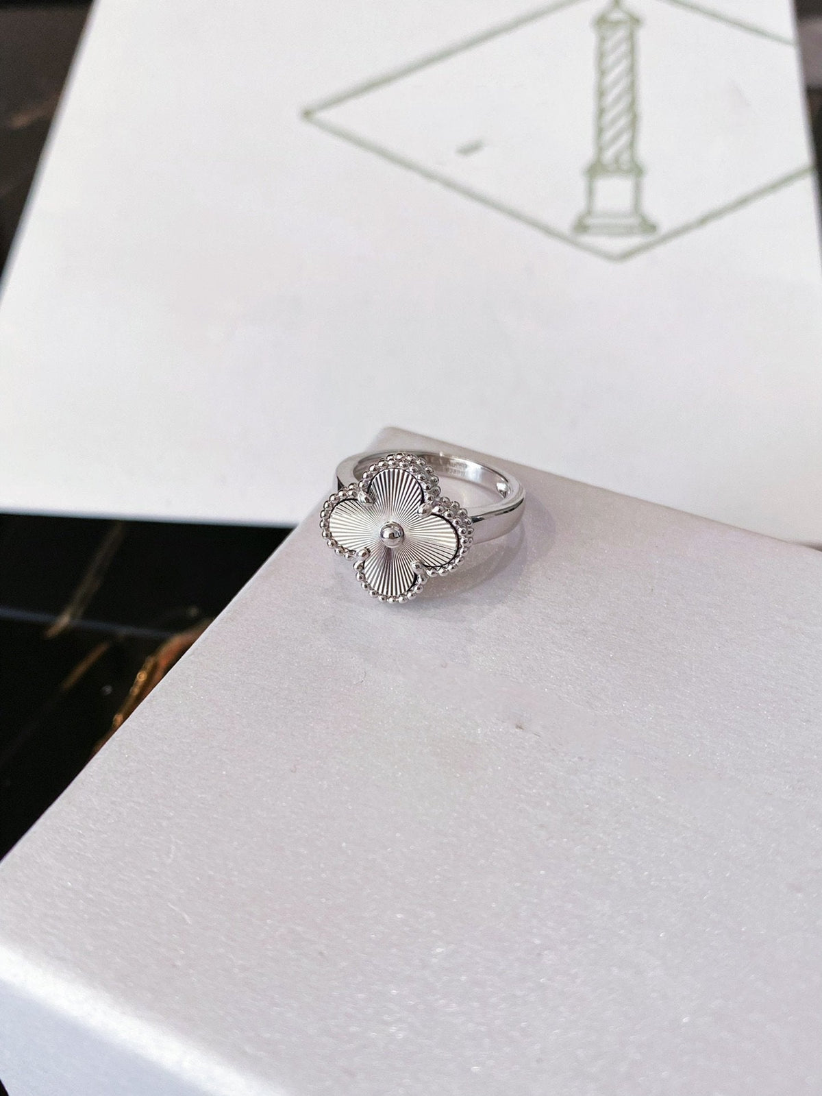 [Royal&Vicky]CLOVER SILVER RING