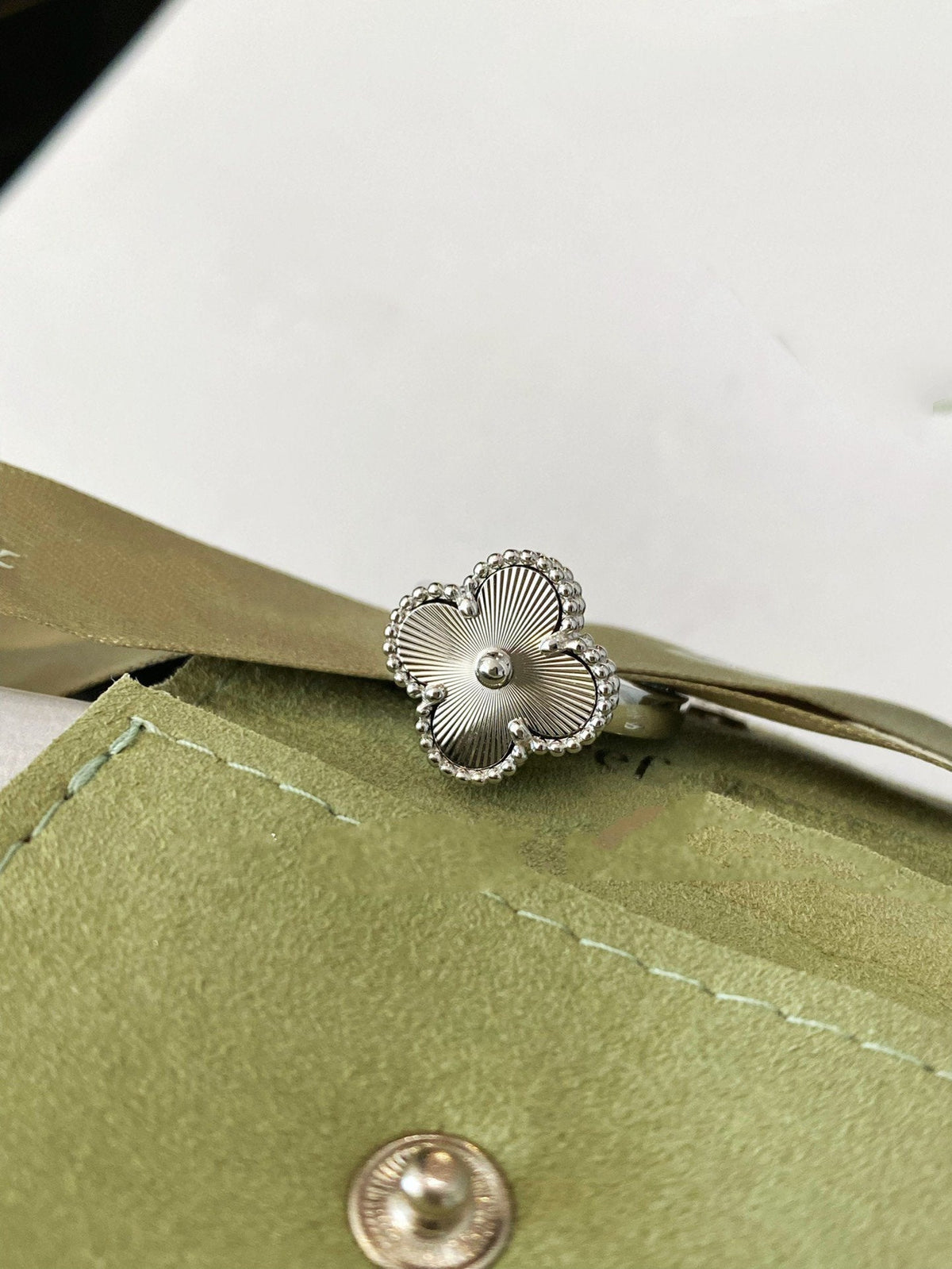 [Royal&Vicky]CLOVER SILVER RING