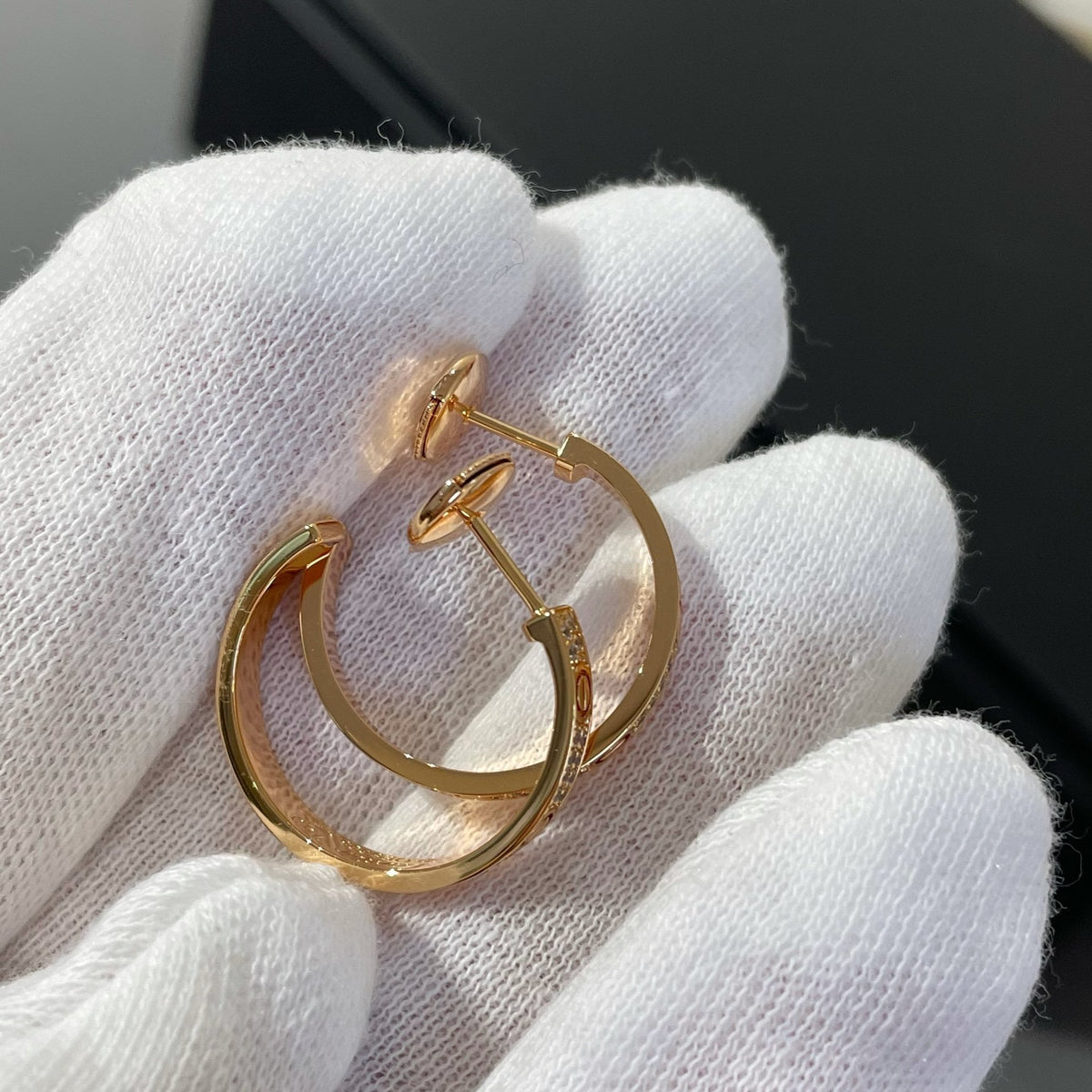 [Royal&Vicky]LOVE DIAMOND PINK GOLD HOOP EARRINGS