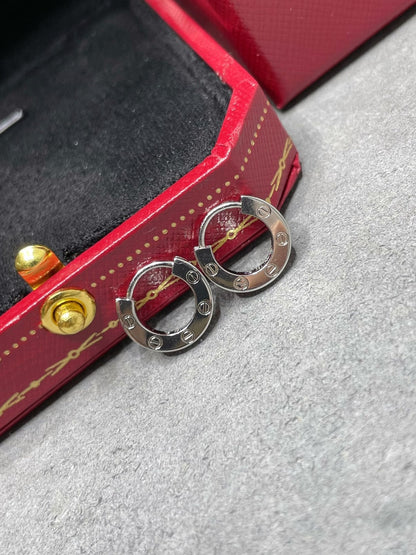 [Royal&Vicky]LOVE MINI EARRINGS