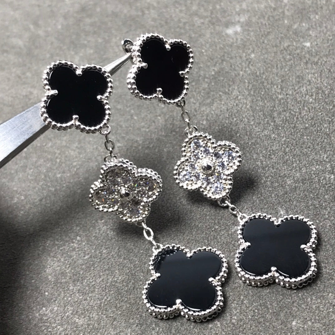 [Royal&Vicky]CLOVER 3 MOTIF DIAMOND ONYX SILVER EARRINGS
