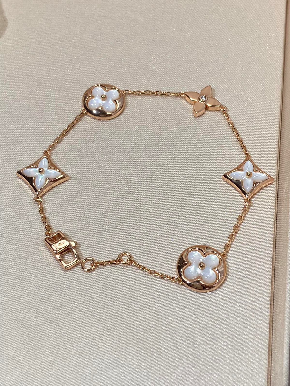 [Royal&Vicky]STAR AND SUN 5 MOTIF MOP PINK GOLD BRACELET