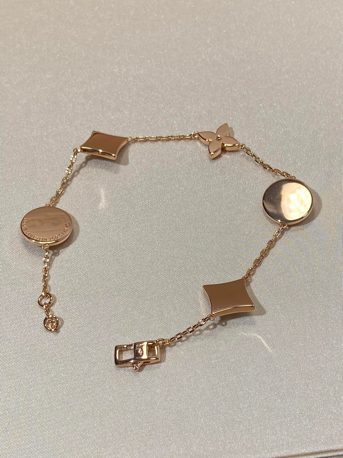 [Royal&Vicky]STAR AND SUN 5 MOTIF MOP PINK GOLD BRACELET