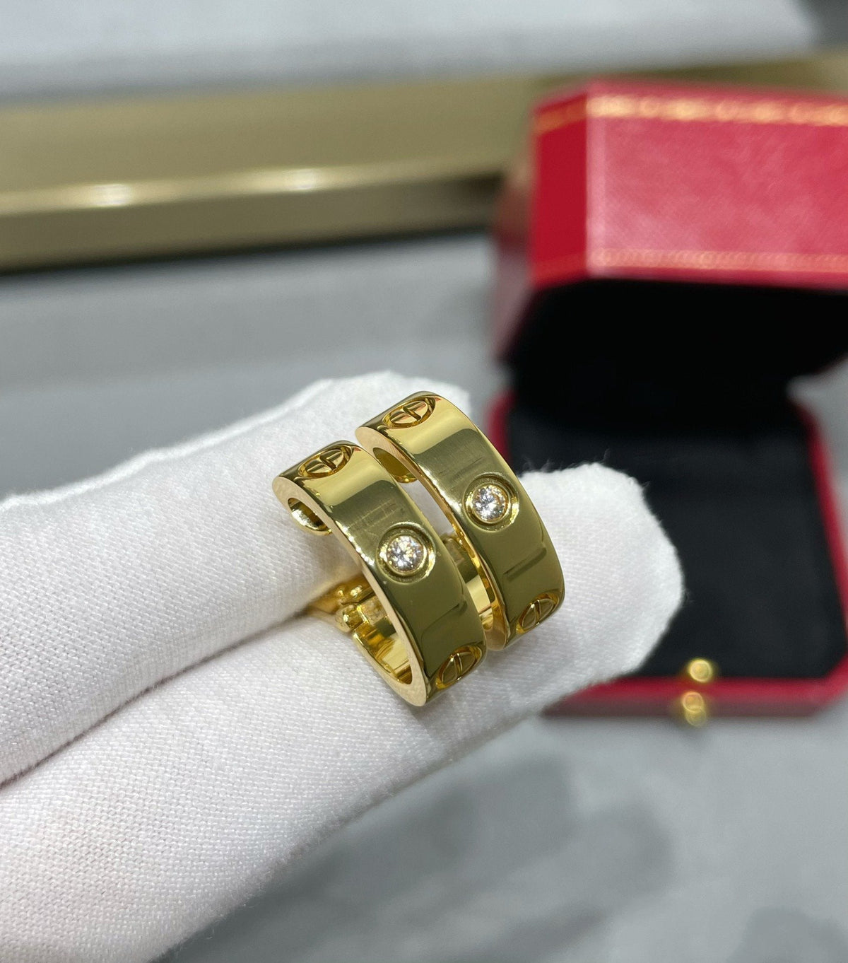 [Royal&Vicky]LOVE 5.5MM 1 DIAMOND EARRINGS