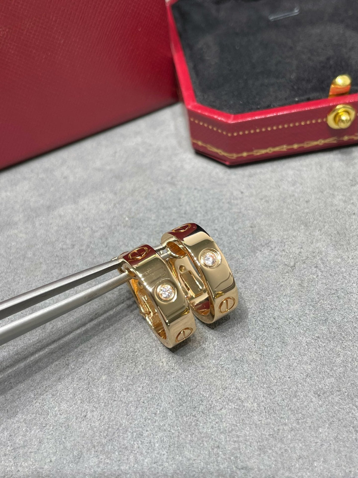 [Royal&Vicky]LOVE 5.5MM 1 DIAMOND EARRINGS