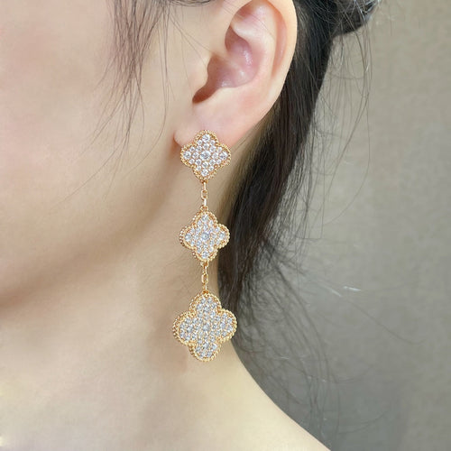 [Royal&Vicky]CLOVER 3 MOTIFS DIAMOND PAVED ROSE GOLD EARRINGS