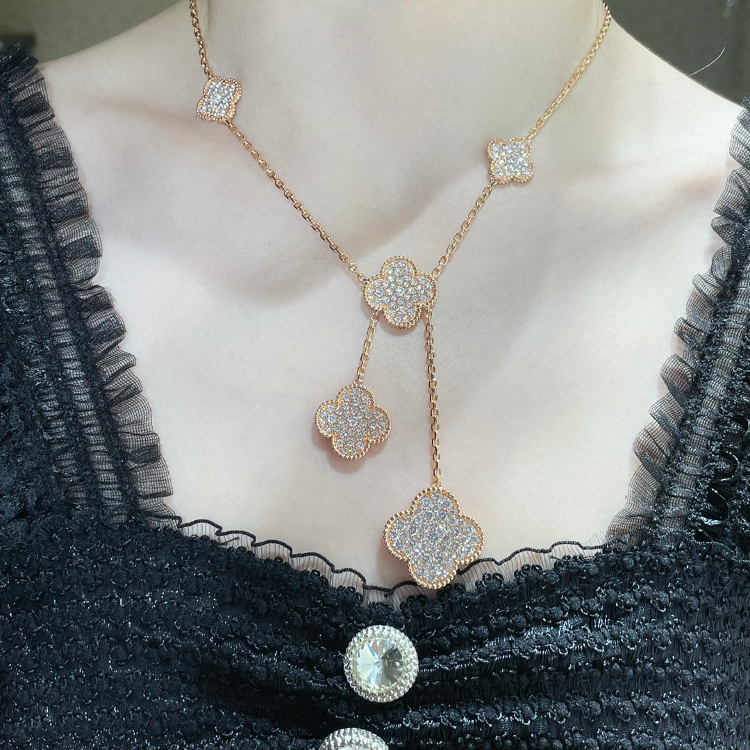 [Royal&Vicky]CLOVER 6 MOTIF DIAMOND PAVED NECKLACE