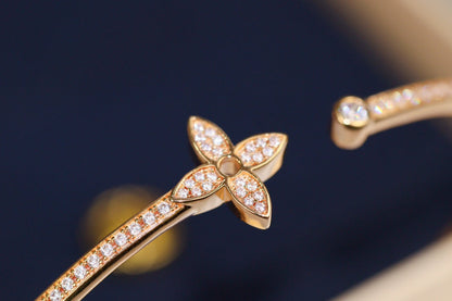 [Royal&Vicky]IDYLLE PINK GOLD OPEN BRACELET DIAMOND PAVED