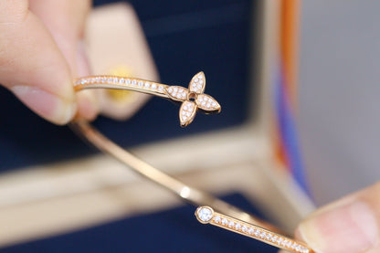 [Royal&Vicky]IDYLLE PINK GOLD OPEN BRACELET DIAMOND PAVED