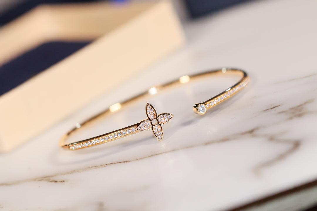 [Royal&Vicky]IDYLLE GOLD OPEN BRACELET DIAMOND PAVED