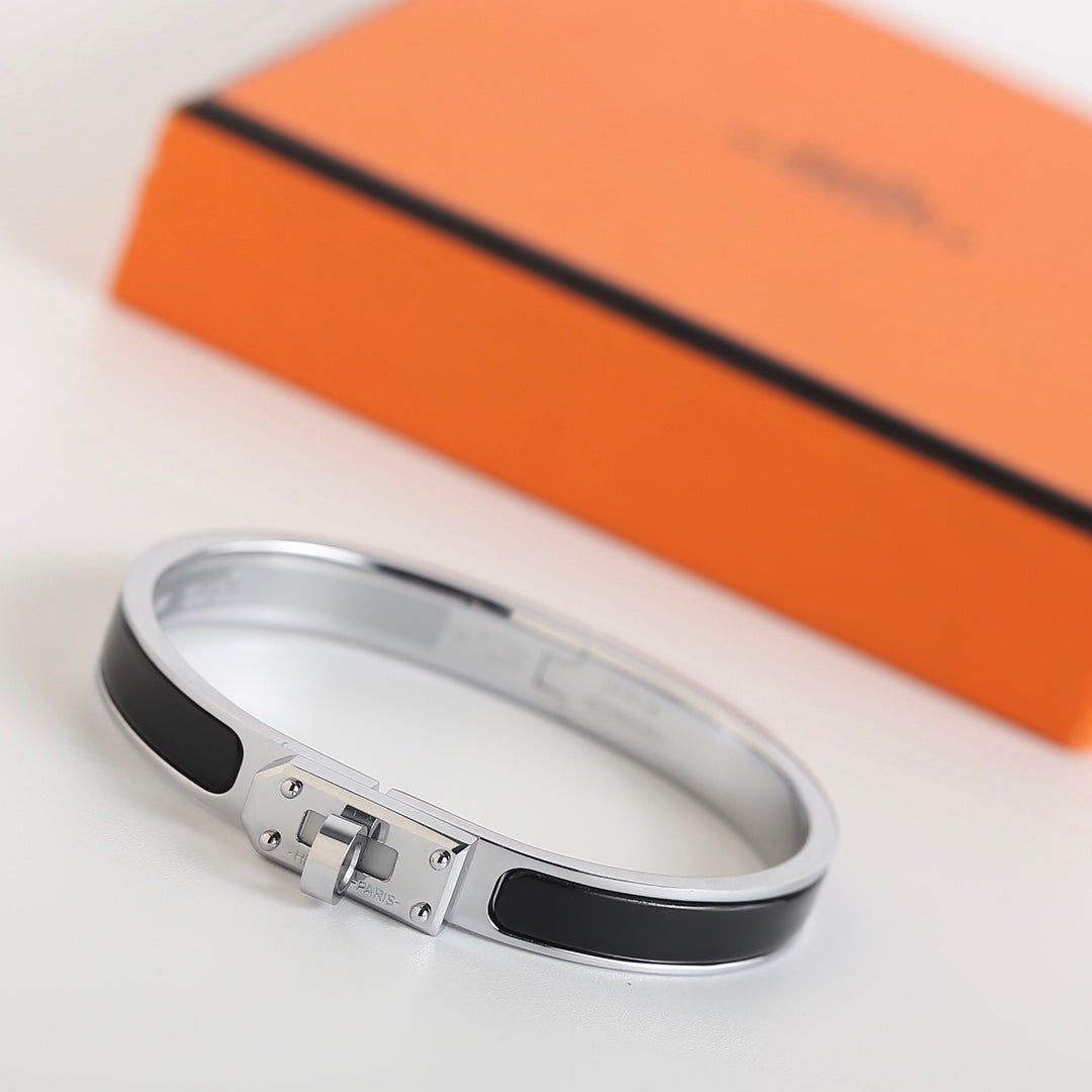 [Royal&Vicky]HM KELLY BLACK BRACELET