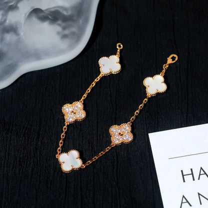 [Royal&Vicky]LUCKY CLOVER 5-MOTIF BRACELET - WHITE MOTHER-OF-PEARL COLLECTION