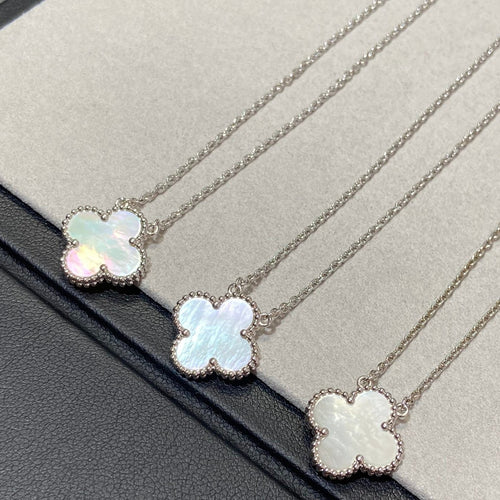 [Royal&Vicky]CLOVER MEDIUM SILVER WHITE MOP NECKLACE