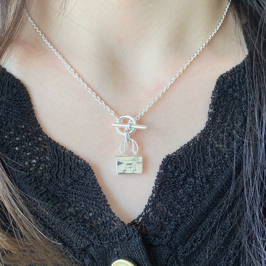 [Royal&Vicky]CONSTANCE PEDANT SILVER NECKLACE