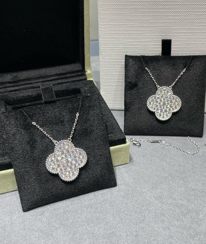 [Royal&Vicky]CLOVER 25MM LARGE PENDANT DIAMOND PAVED SILVER NECKLACE