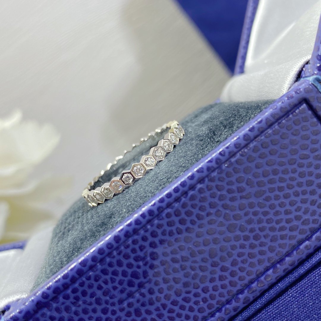 [Royal&Vicky]BEE LOVE DIAMOND PAVED SMALL RING