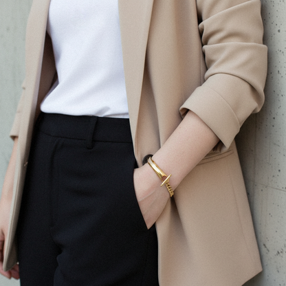 [Royal&Vicky]Myrna Chained Gold Bangle