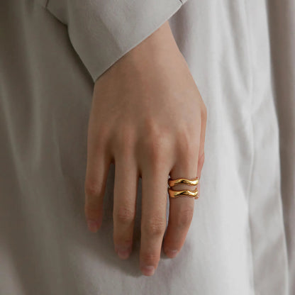 [Royal&Vicky]Lunaria Gold Wave Ring
