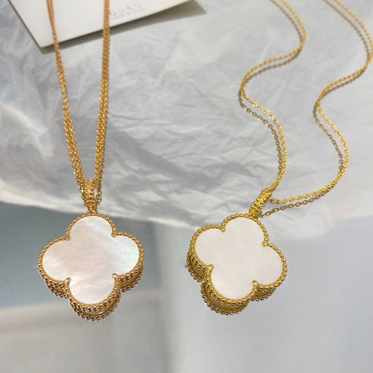 [Royal&Vicky]CLOVER 25MM MOP LARGE PENDANT NECKLACE