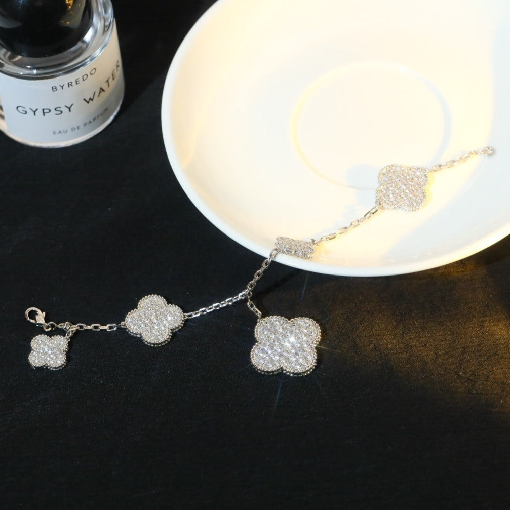 [Royal&Vicky]CLOVER BRACELET 5 MOTIF SILVER DIAMOND PAVED