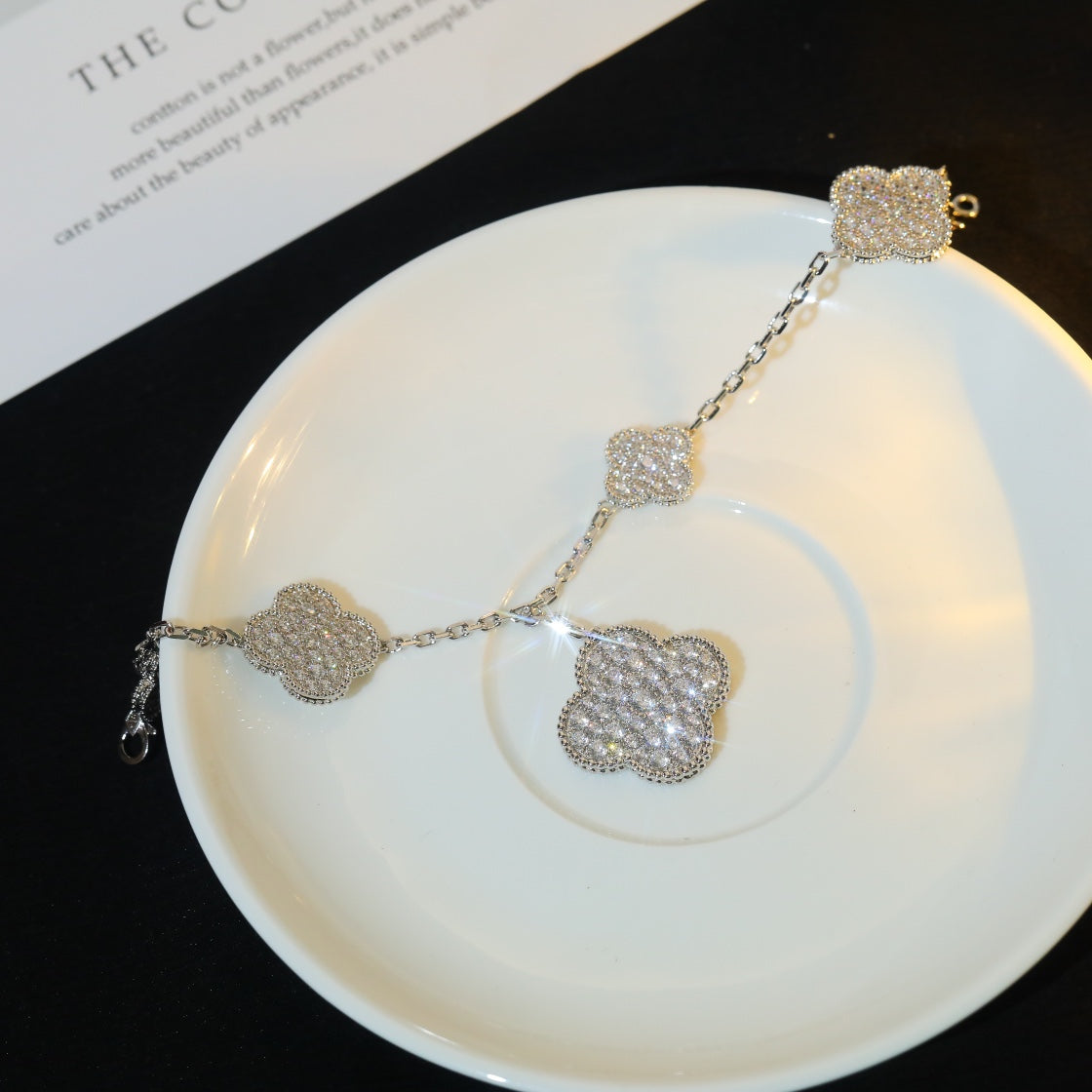 [Royal&Vicky]CLOVER BRACELET 5 MOTIF SILVER DIAMOND PAVED