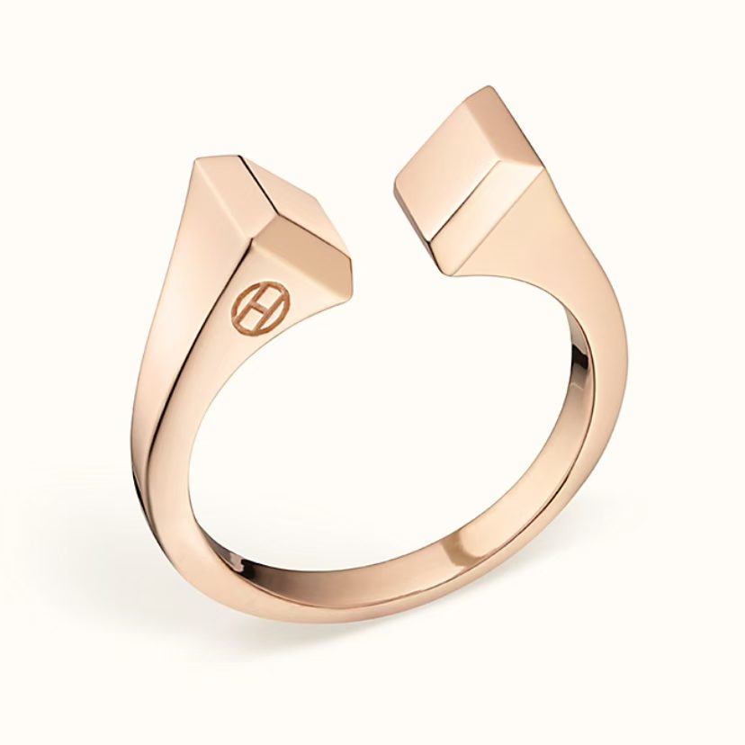 [Royal&Vicky]THE CONE RIVET RING IS OPEN AND ONE SIZE FITS ALL