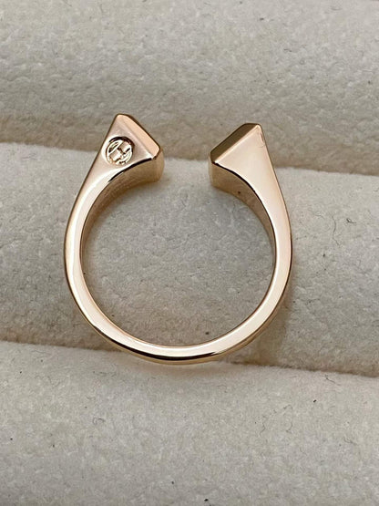 [Royal&Vicky]THE CONE RIVET RING IS OPEN AND ONE SIZE FITS ALL