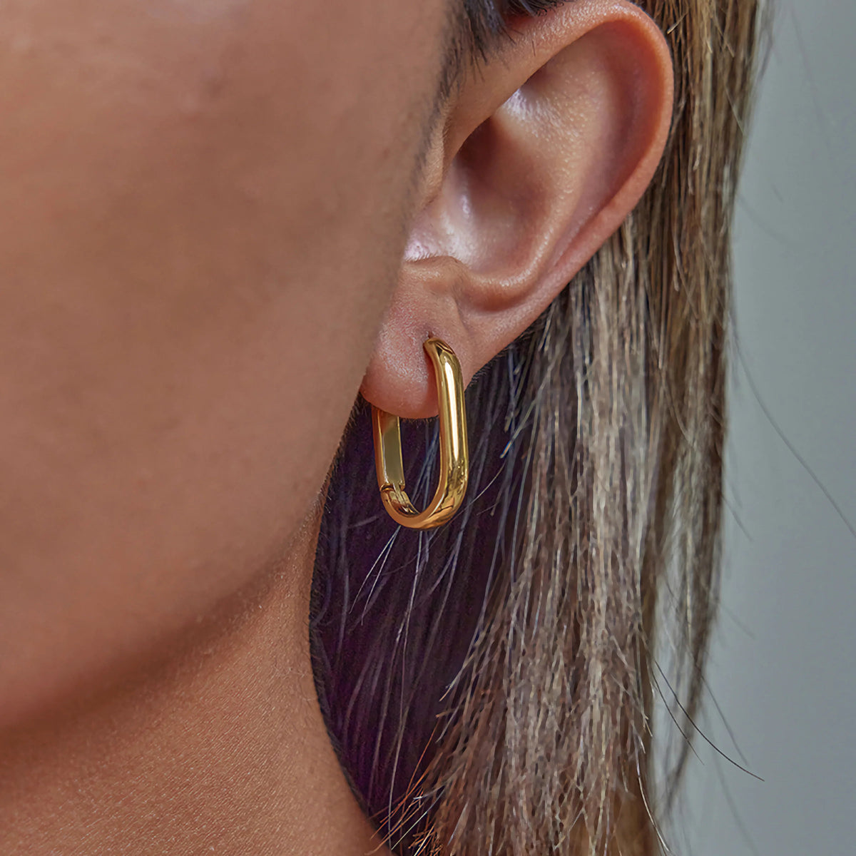 [Royal&Vicky]Clarabelle Staple Gold Hoops Bundle
