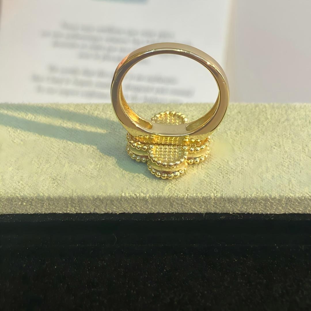 [Royal&Vicky]NEW CLOVER PINK ENAMEL RINGS