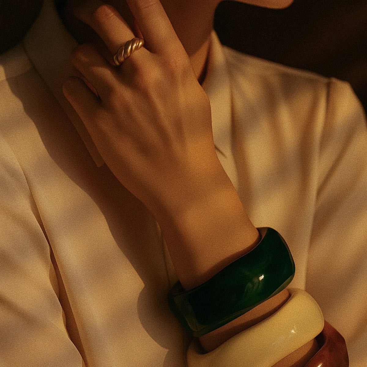 [Royal&Vicky]Julianna Sculpted Autumn Bangles