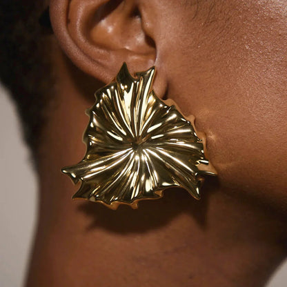 [Royal&Vicky]Rafaela Sculpted Petal Gold Earrings