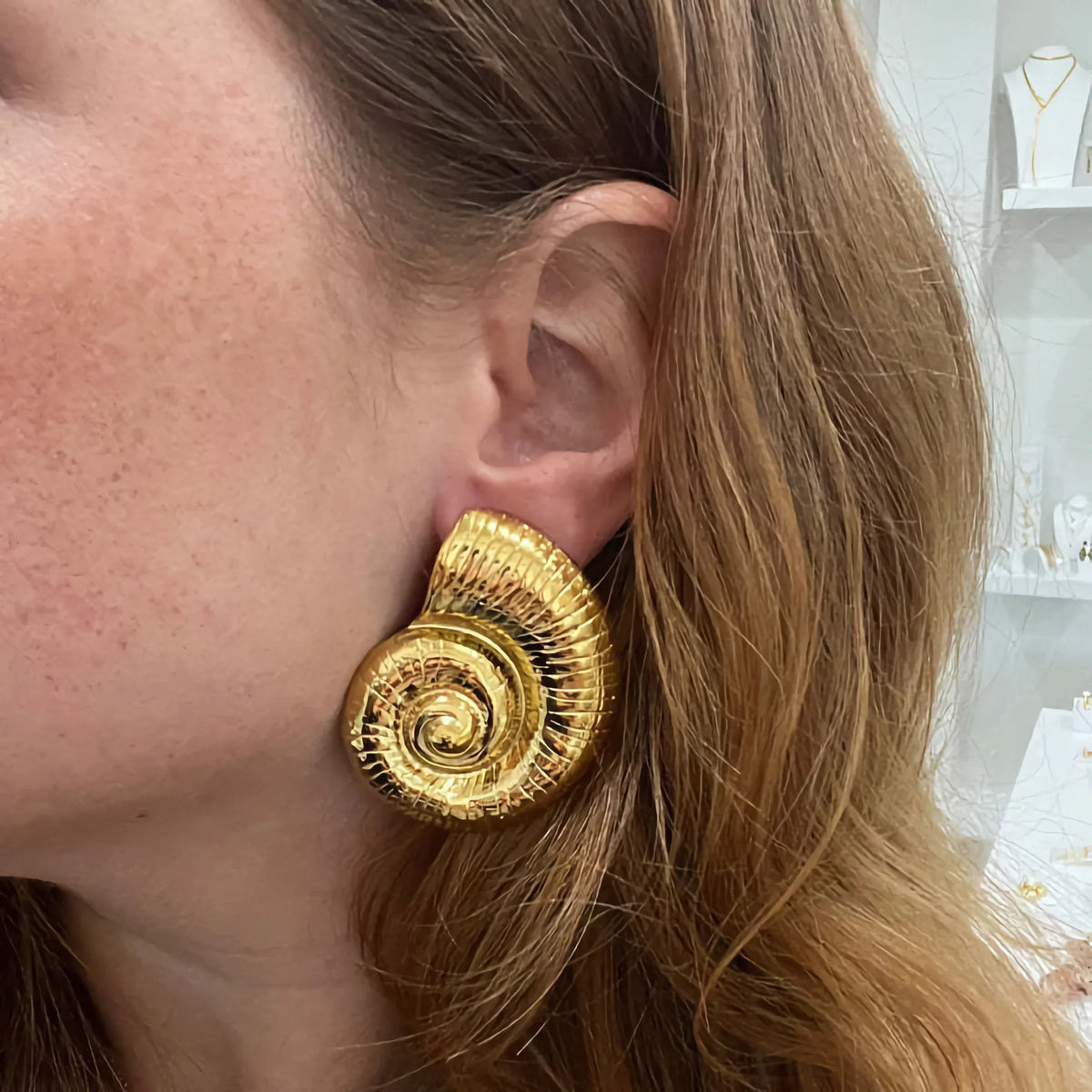 [Royal&Vicky]Nauticia Gold Shell Earrings