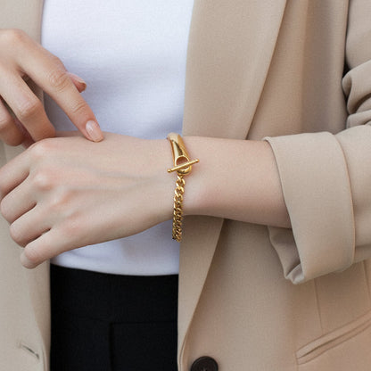 [Royal&Vicky]Myrna Chained Gold Bangle