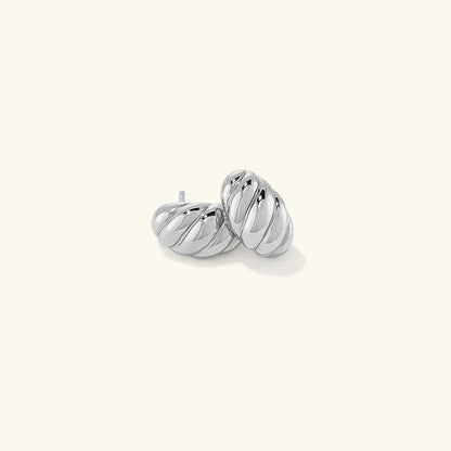 [Royal&Vicky]Croissant Huggie Earrings