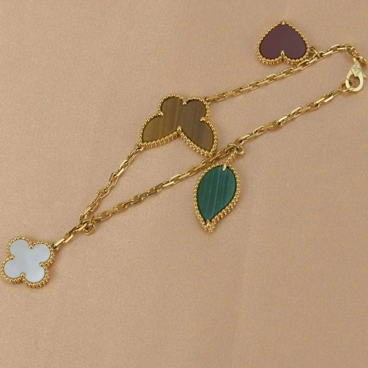 [Royal&Vicky]LUCKY SPRING 5 MOTIF GOLD BRACELET