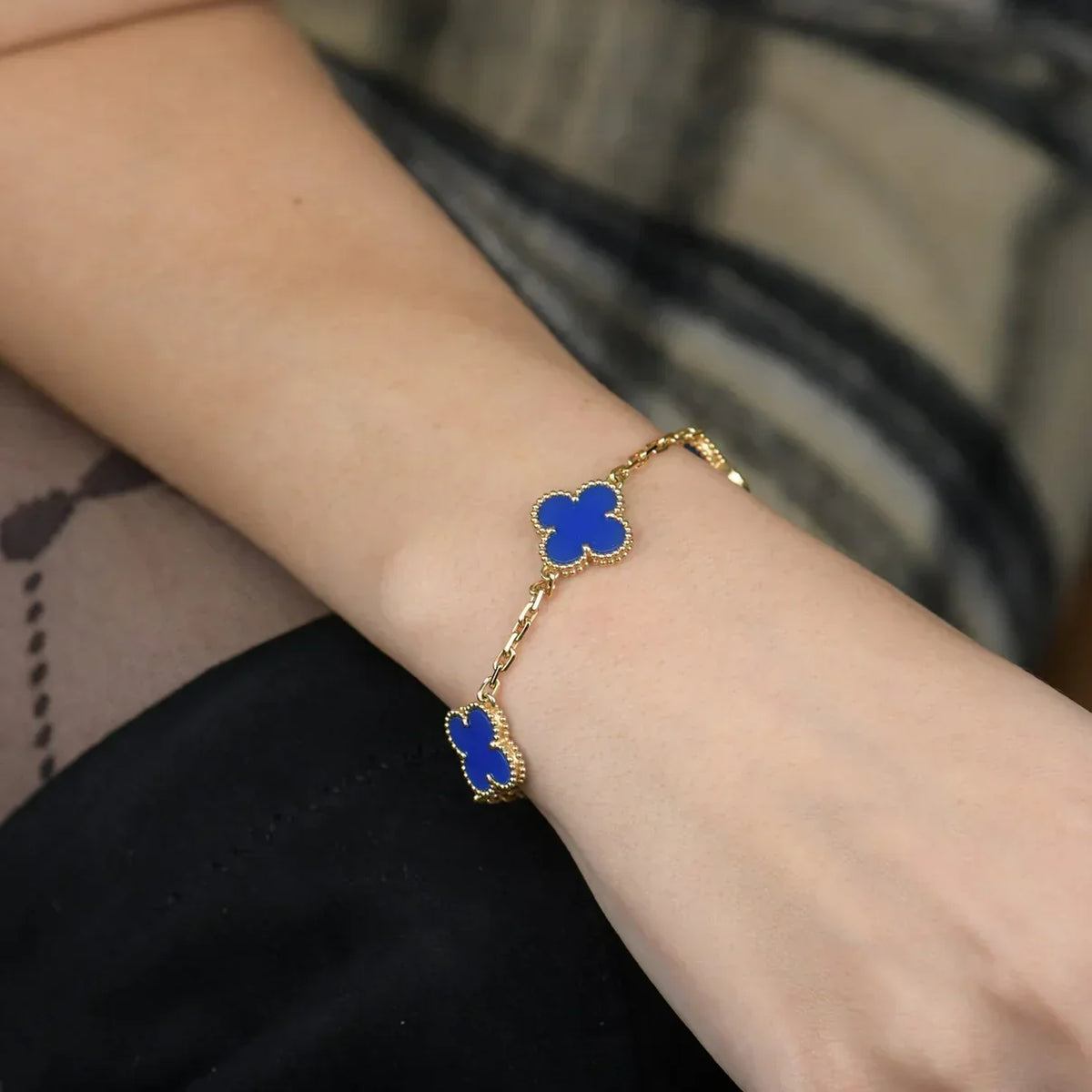 [Royal&Vicky]LUCKY CLOVER 5-MOTIF BRACELET - BLUE AGATE COLLECTION