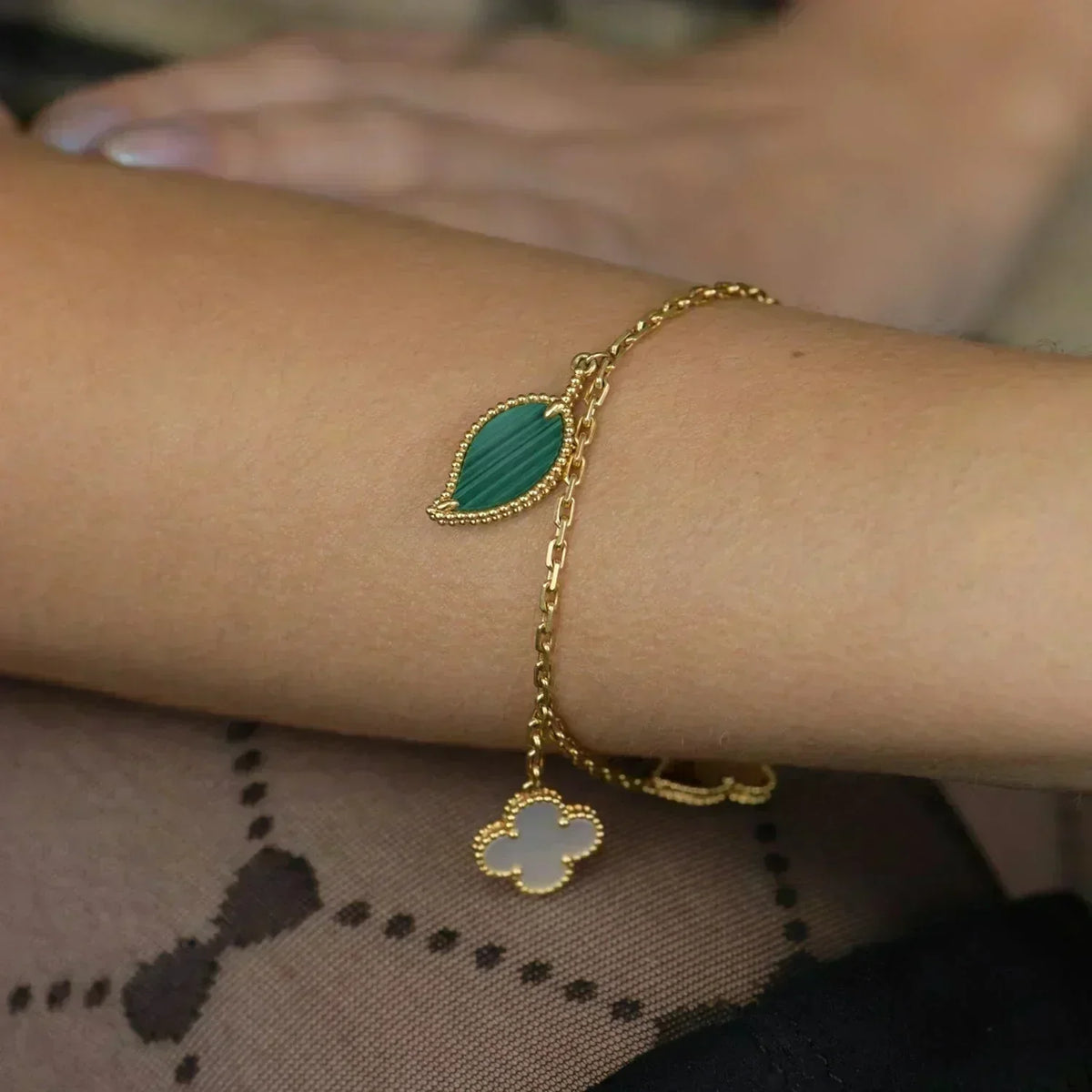 [Royal&Vicky]LUCKY SPRING 5 MOTIF GOLD BRACELET