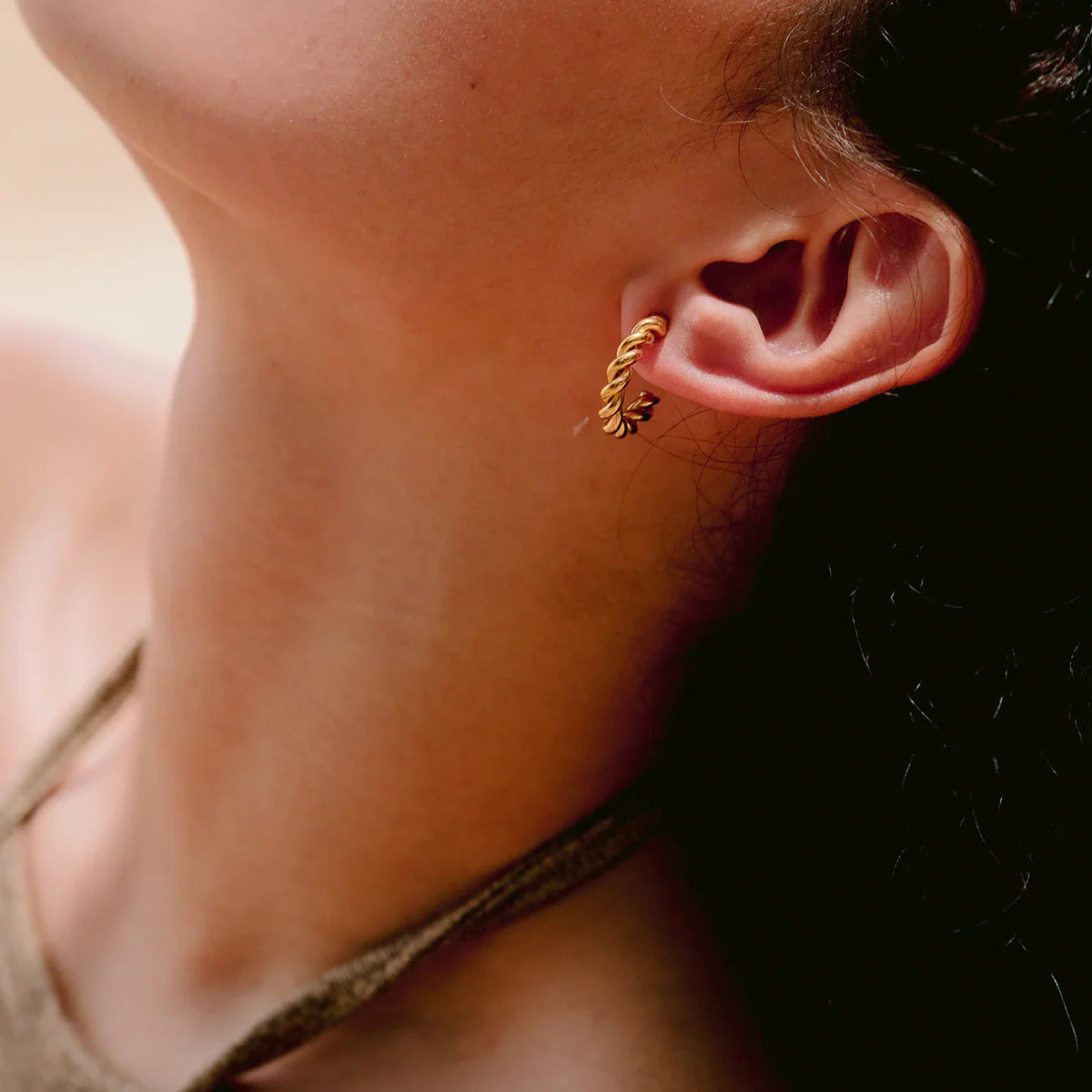 [Royal&Vicky]Gigi Twist Gold Earrings