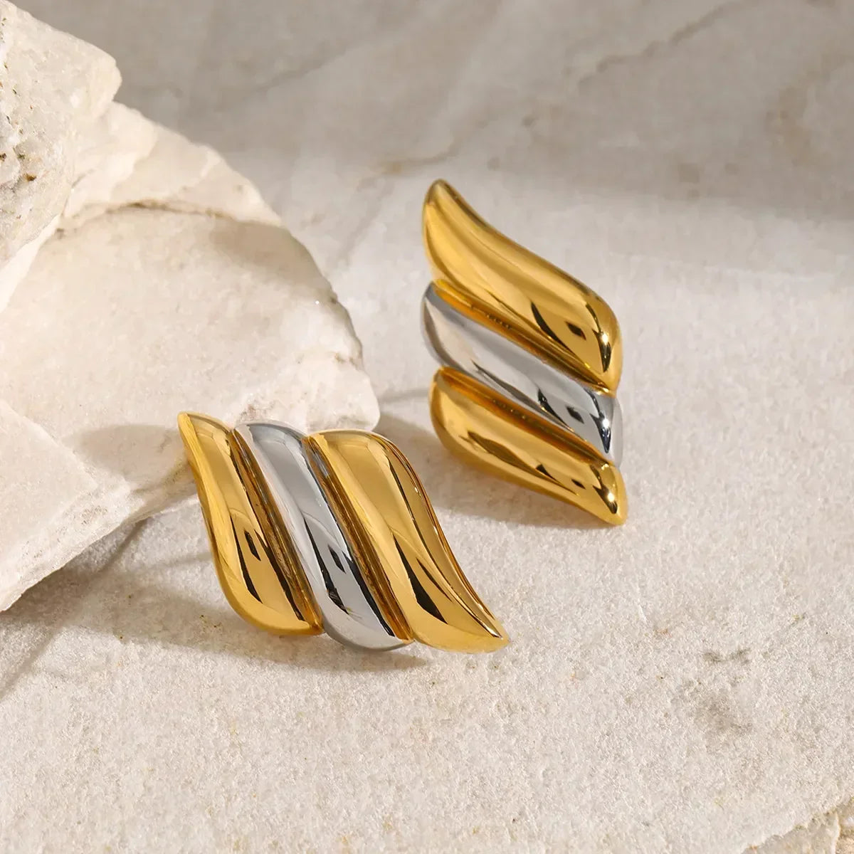 [Royal&Vicky]Vera Gold Earrings